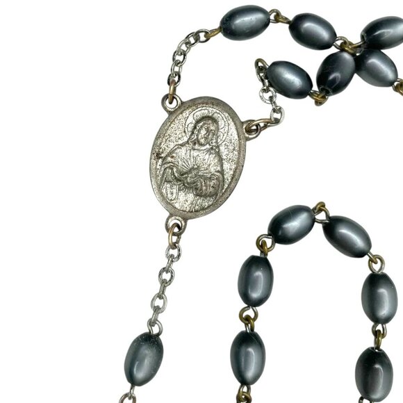 Italian Catholic Rosary Gray Beads Sacred Heart of Jesus Medallion Vintage 24" - Picture 8 of 12